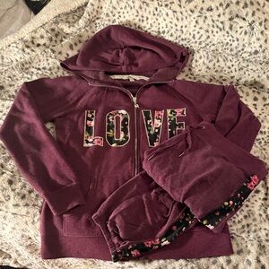 Women’s Size Medium VS Lounge Set